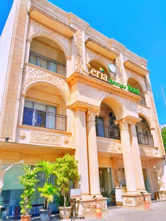 Ceria Boutique Hotel Maguwo Экстерьер фото