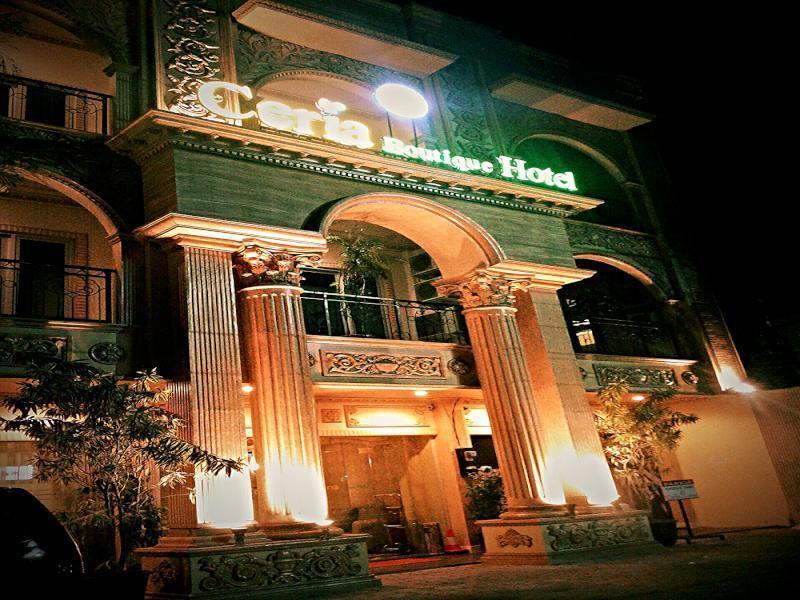 Ceria Boutique Hotel Maguwo Экстерьер фото