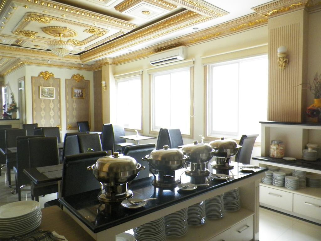 Ceria Boutique Hotel Maguwo Экстерьер фото