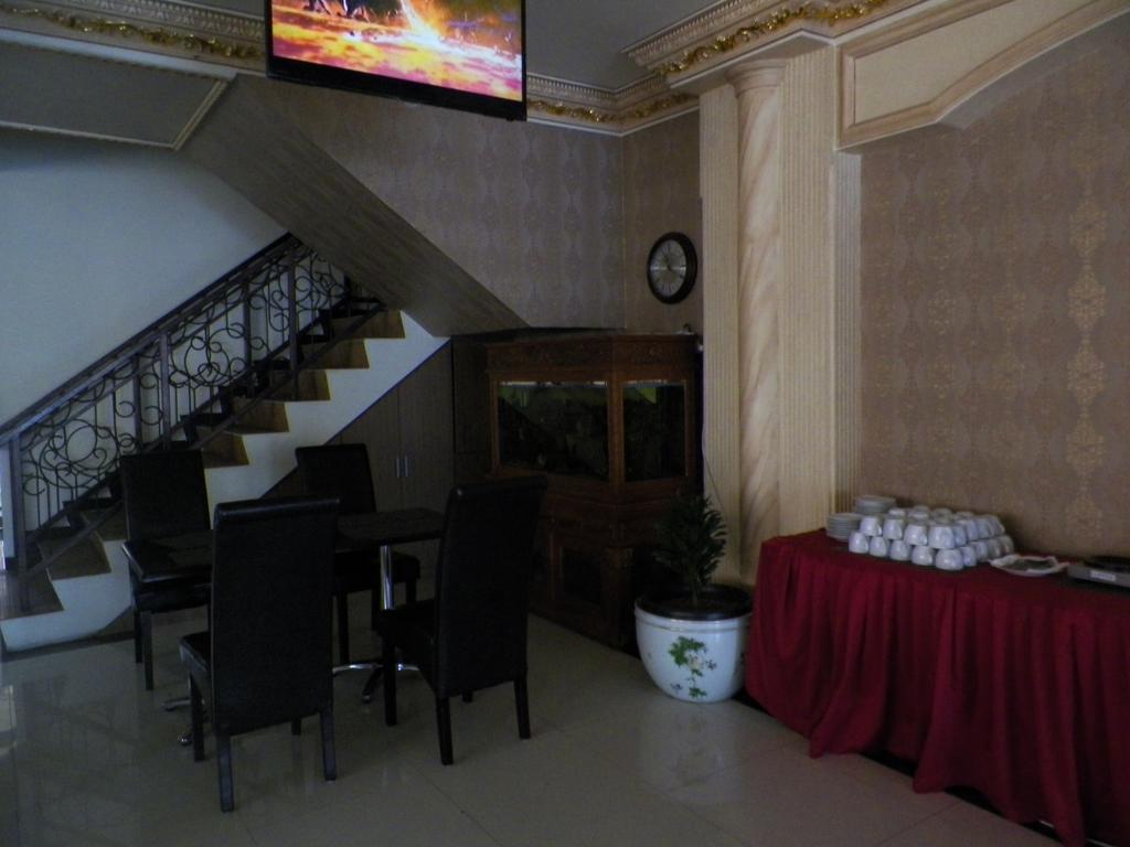 Ceria Boutique Hotel Maguwo Экстерьер фото