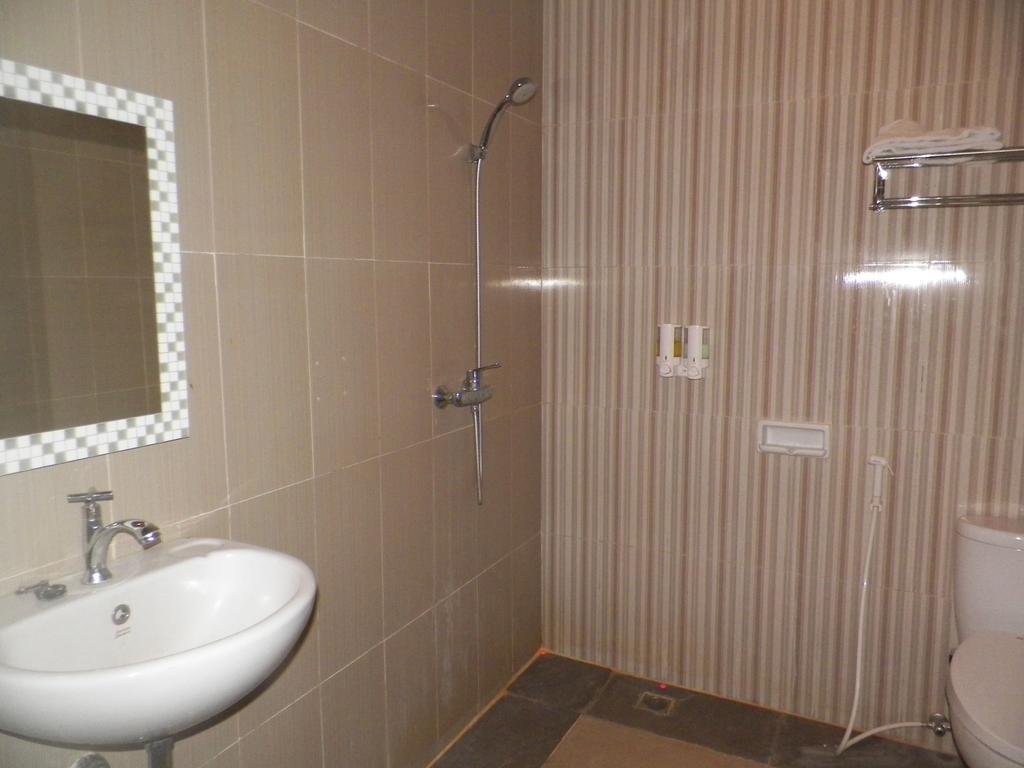 Ceria Boutique Hotel Maguwo Экстерьер фото