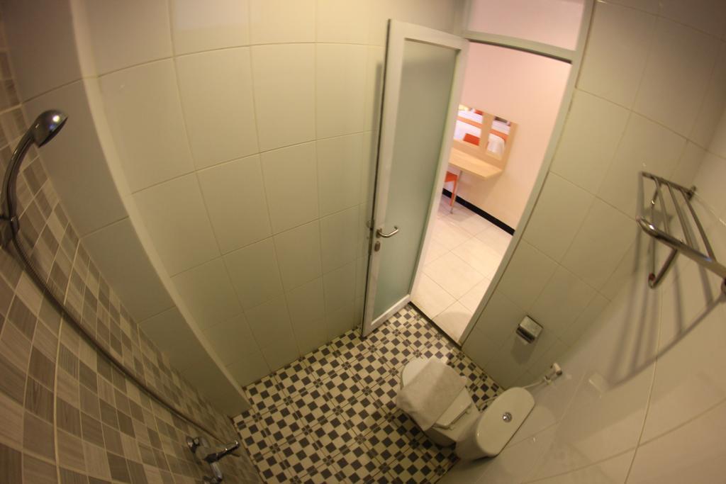 Ceria Boutique Hotel Maguwo Экстерьер фото