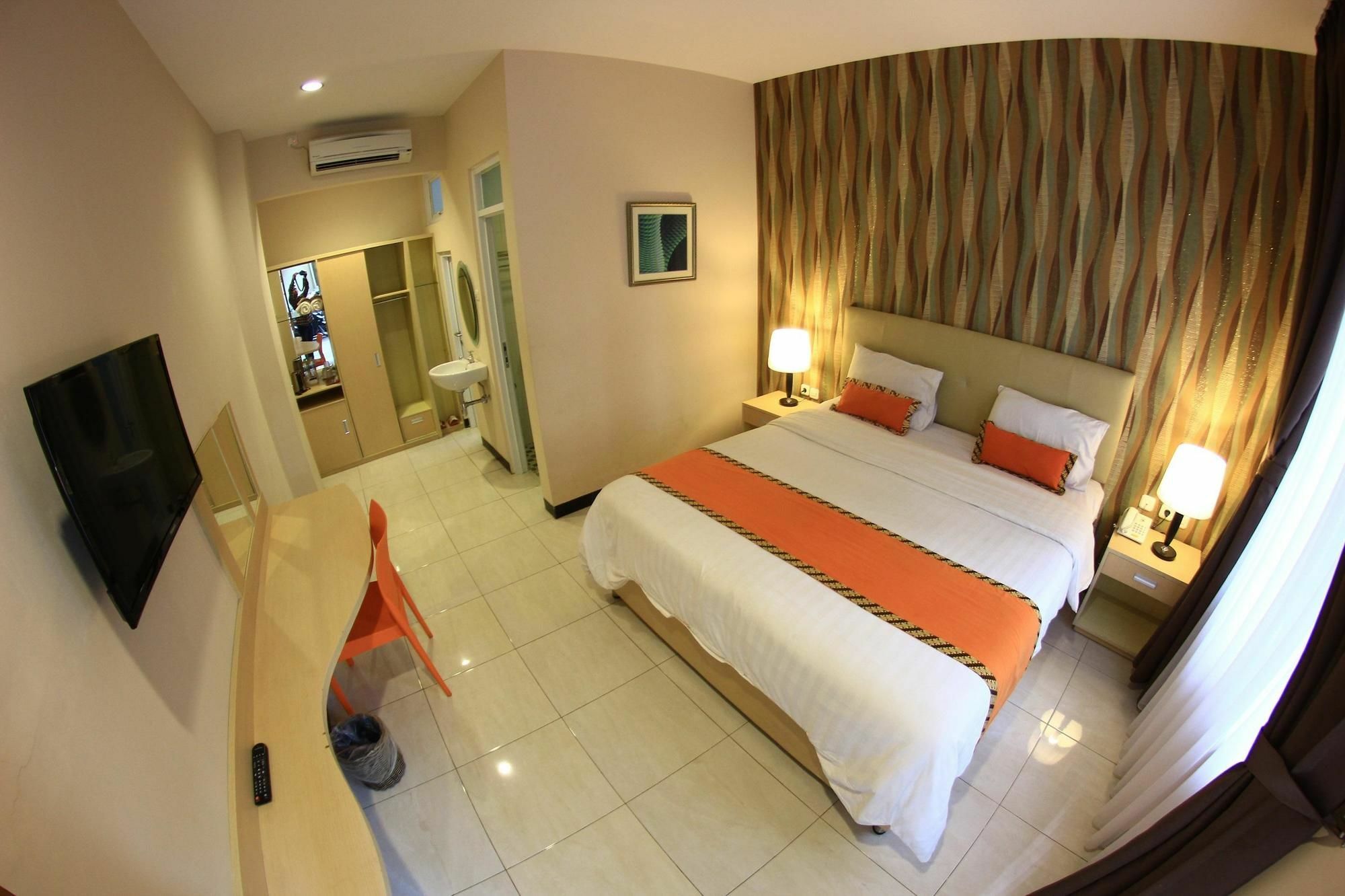 Ceria Boutique Hotel Maguwo Экстерьер фото
